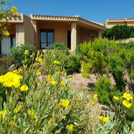 Holiday House Rosmarino With Swimming Pool